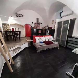 https://rose-rosse-casa-vacanze.hotelitalianriviera.com