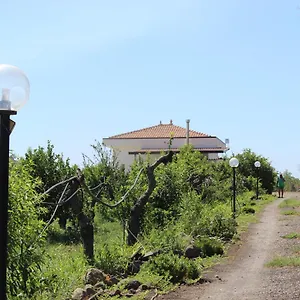 - Orto Dei Limoni , Giarre Italia